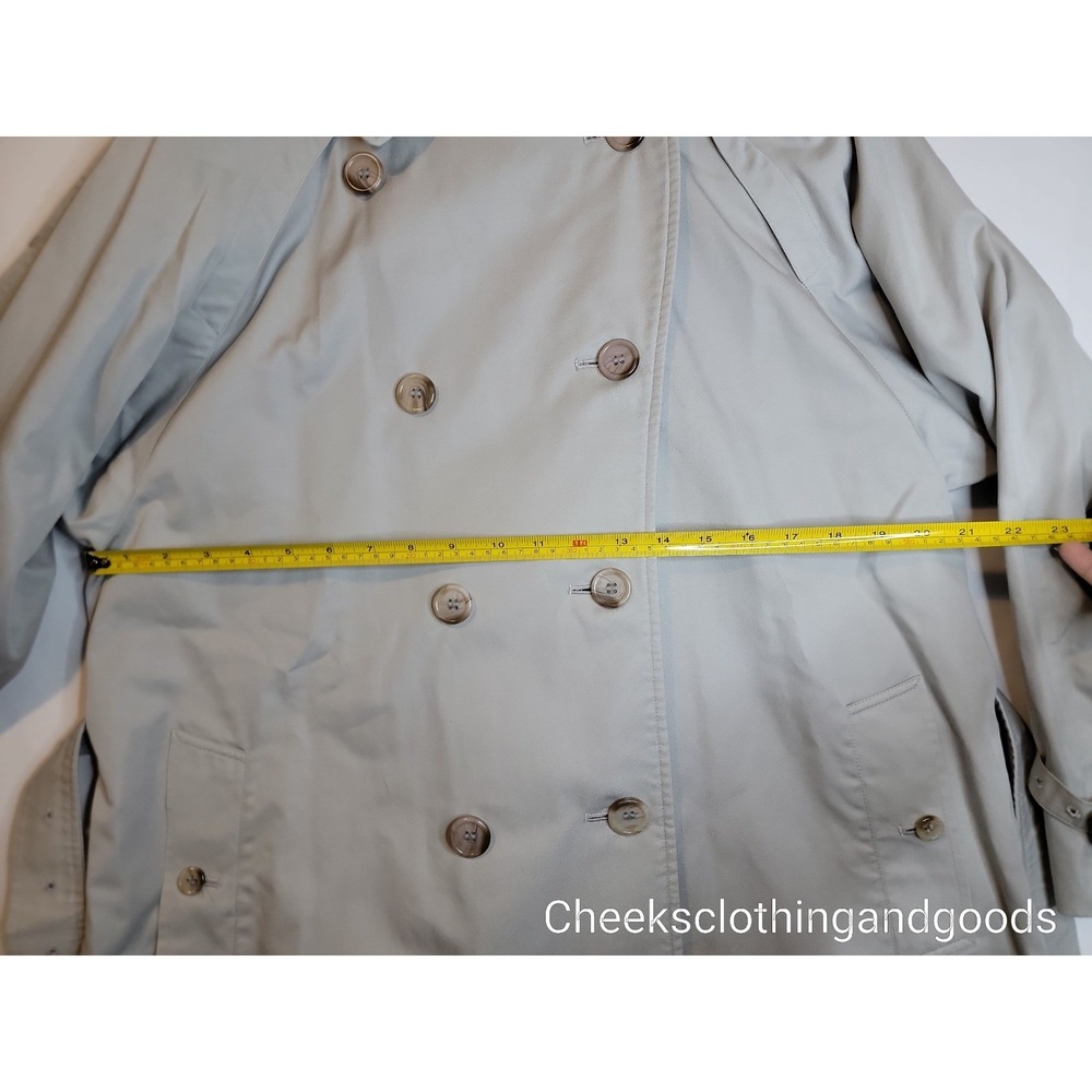 Burberrys Vintage Trench Coat Beigh Double Breasted Nova Check Belted England 14 - Picture 4 of 15